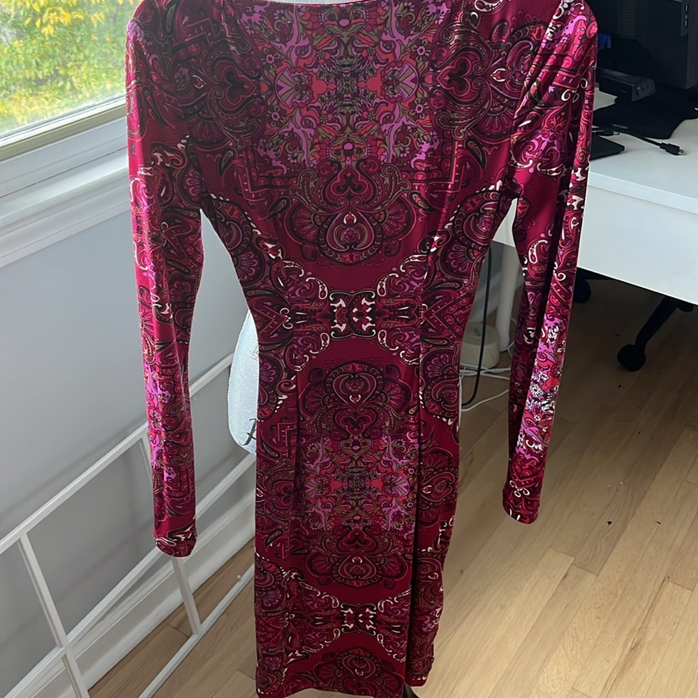Dress - Picture 2 of 3